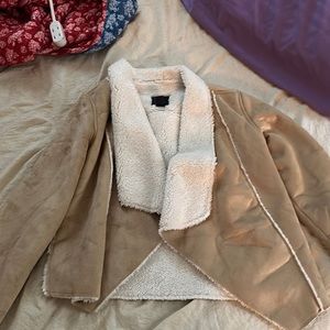 Gap Kids jacket, size 10/11 girls excellent condition smoke free pet free